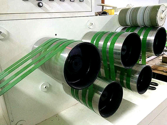 เครื่องทำสายรัดพลาสติกสายรัด PP แบบไฟฟ้าพร้อม PLC Control