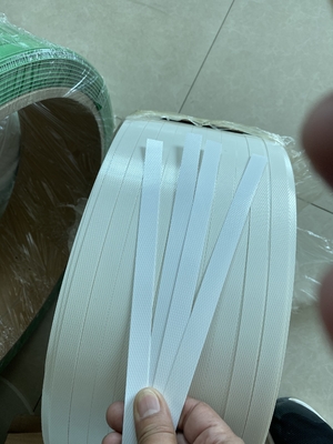 เครื่องทำสายรัด PP แบบรีไซเคิลหรือแบบดิบ 250 กก./ชม. ความแม่นยำ ระยะขอบผิดพลาดเล็กน้อย 19 มม