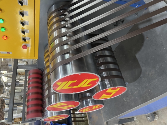 อัตโนมัติเต็ม 100KW PP เครื่องทําเชือกประสิทธิภาพสูง 120-150KG / H มิตรภาพผู้ใช้