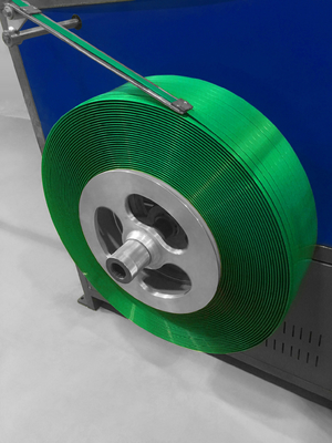 มอเตอร์การทํางานแบบสองแบบ PP STRAP WINDER ที่มีความแรงสูงกับสายไฟ servo motor และช่วงความเครียด 80-500kg