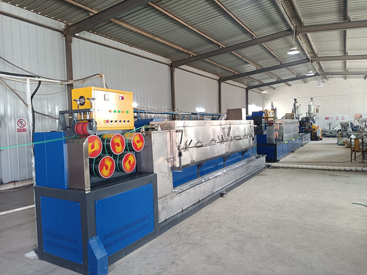 12mm ความกว้างพลาสติก PET / PP Packing Strap Extruder สายการผลิต PP Strap ทําเครื่อง