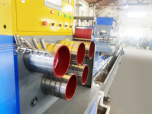 มั่นคง PP Strapping Band การทําเครื่องจักร ปรับความเร็ว PP Strap Extruder PP สายสับ