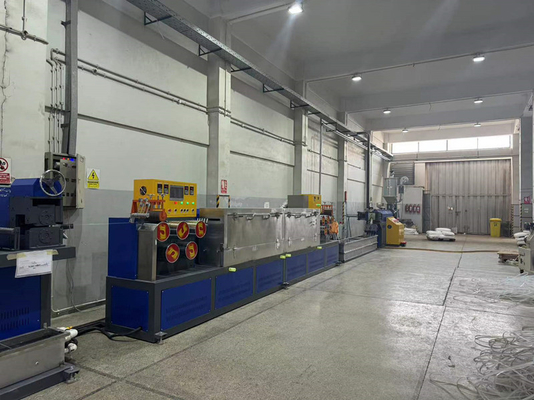 การดําเนินงานง่าย PP Strap Extruder วัสดุรีไซเคิล