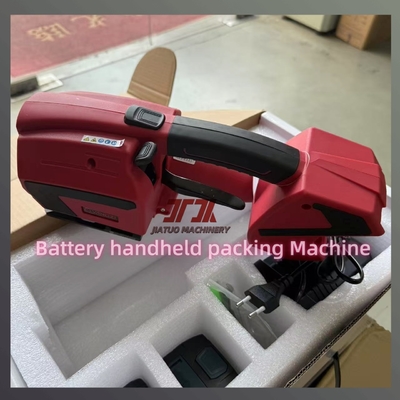 แบตเตอรี่ลิเดียม มือถือ Strapping Machine อัตโนมัติ Strapping Machine 13-25 มม PET / PP เครื่องมือไฟฟ้า Strapping