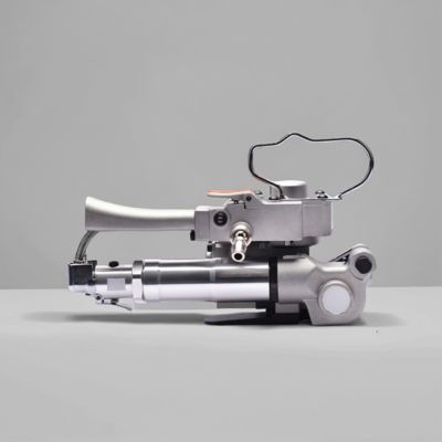 เครื่องรัดสายรัดลมแบบพกพาสำหรับ PET PP โดยไม่ต้องใช้หัวเข็มขัดสำหรับพาเลท กล่องขนาดใหญ่ ไม้