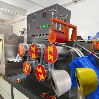 เครื่องทำเทป PP รัดกล่อง 100KW พร้อมแหล่งจ่ายไฟที่ปรับแต่งได้และการควบคุม PLC