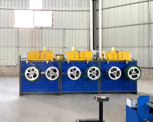 สายรัดโพลีเอสเตอร์ทำ Winder 500mm Dia In Strap Extrusion Line CE ISO