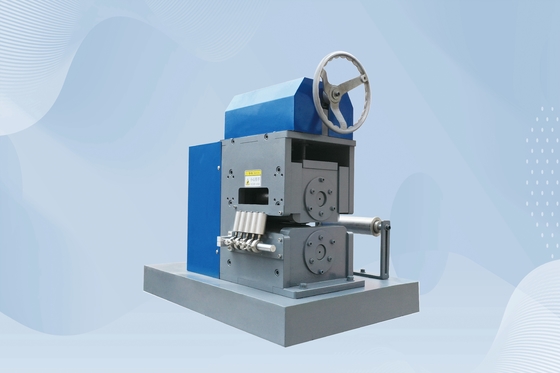 เครื่องลายนูนฟิล์มพลาสติก PE 18kW อัตโนมัติความกว้าง 1200 มม