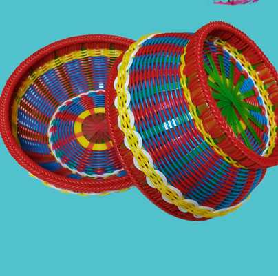 PP PE เครื่องทำหวายหลากสี 5-19 มม. หวายเทียม Extrusion
