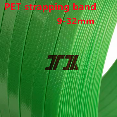 สีเขียว PET Strapping Roll สายพอลิเอสเตอร์ความดันสูง ด้วย 9-32 มม