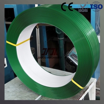 ความเข้มข้นแรง สีเขียวทับทิม พลาสติก PET Strapping การใช้สําหรับ pallets การบรรจุสินค้าหนัก 9-32mm ความอดทน ±0.3mm