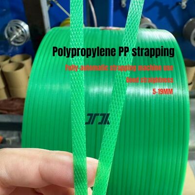 5-19mm ความกว้าง PP Strapping ด้วยความแข็งแรงในการดึง 50-200KG และสีที่สามารถปรับแต่งได้สําหรับการบรรจุสินค้าเบา